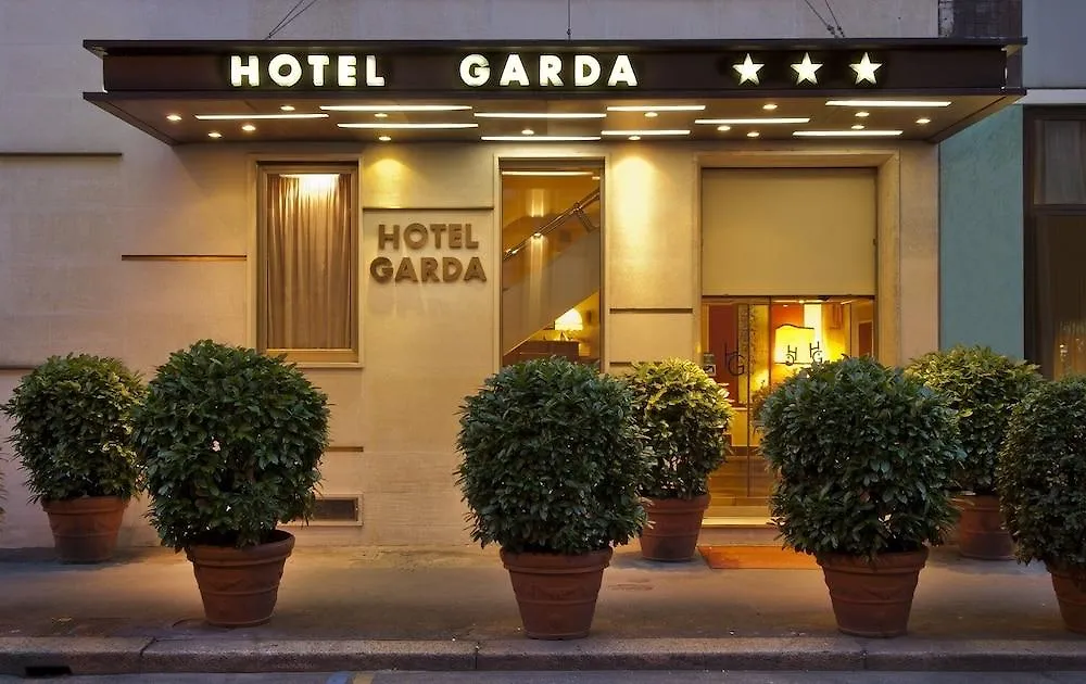 מילאנו Hotel Garda