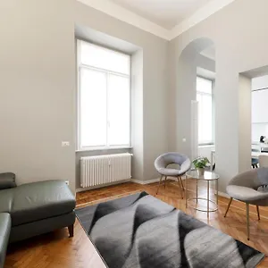 Royal - Centro Apartament Mediolan