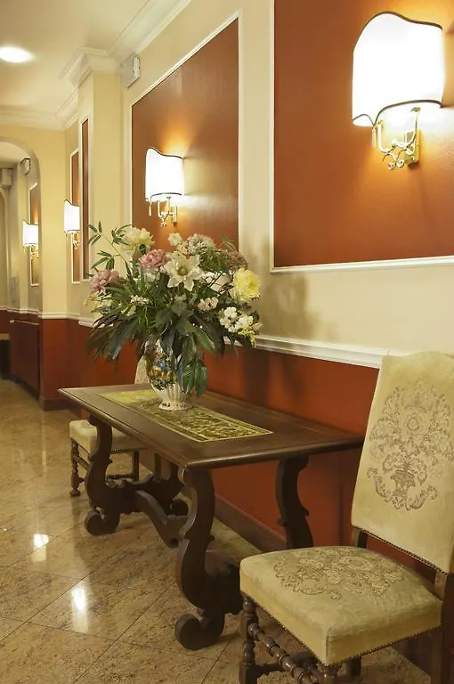 Hotel Garda Milan