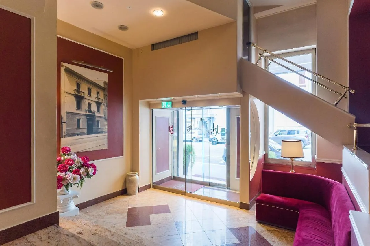 ***  Hotel Garda Milan Italy