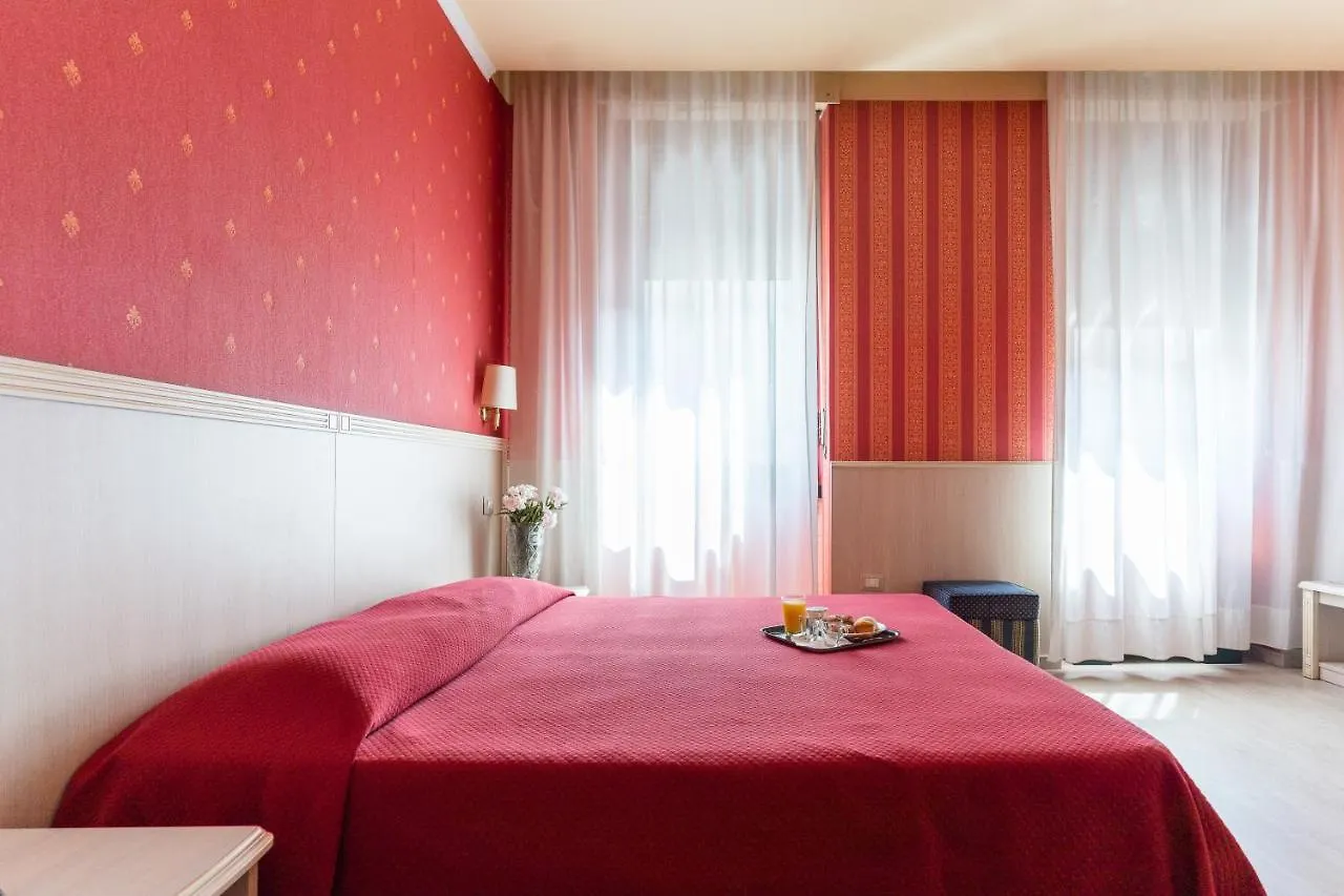 Hotel Garda Milan